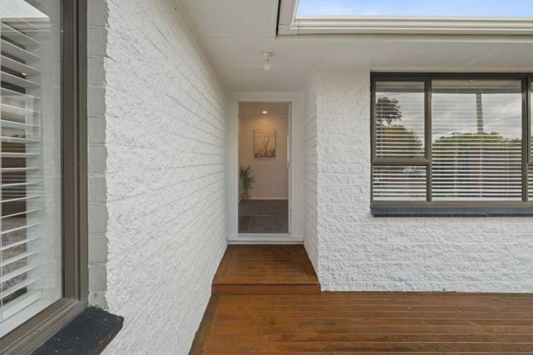 58 Bentley Street Russley_7