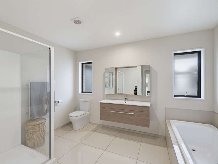 23 Wellington Street Ashley_22