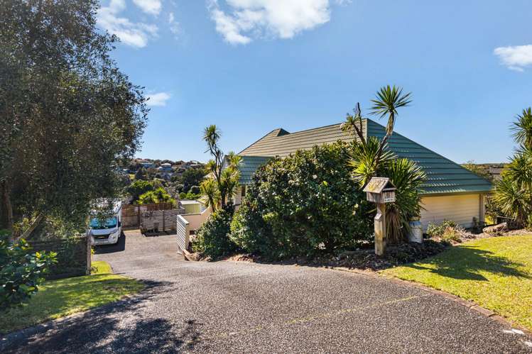 9 Careen Grove Gulf Harbour_34