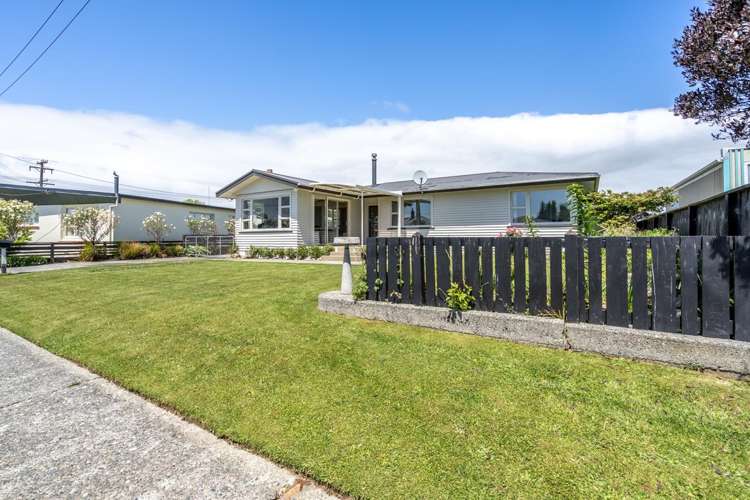 3 Carlyle Street Tuatapere_22