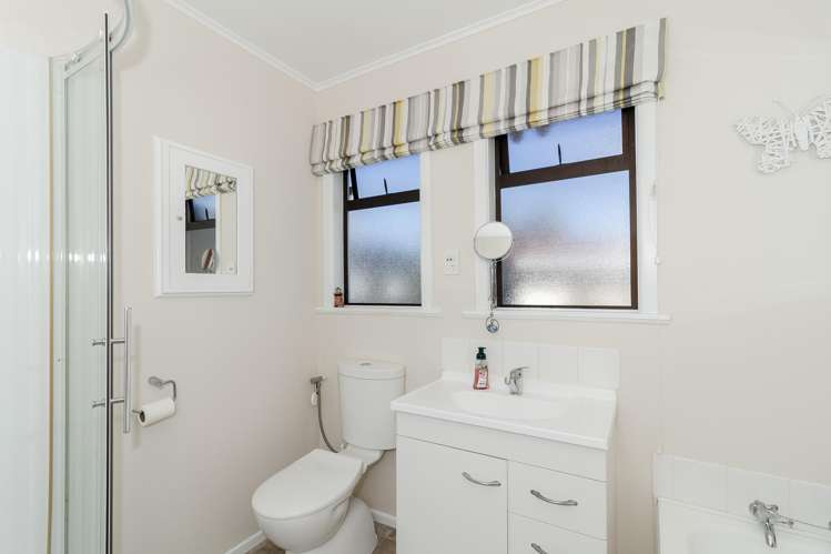 63 Guppy Road Greenmeadows_11