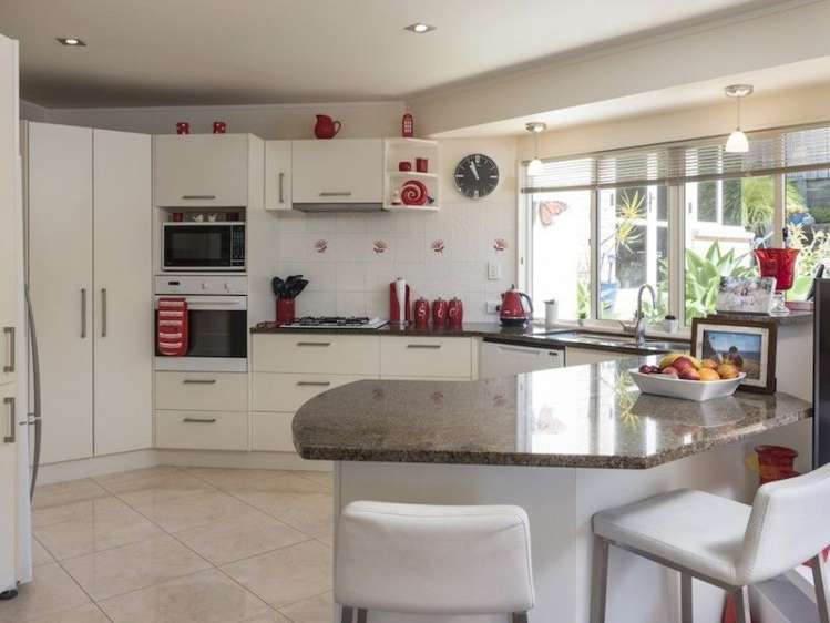 32 Kath Hopper Drive Orewa_6