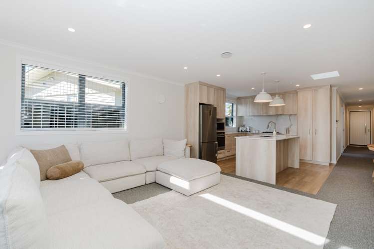 2/6 Sutcliffe Place Chartwell_2