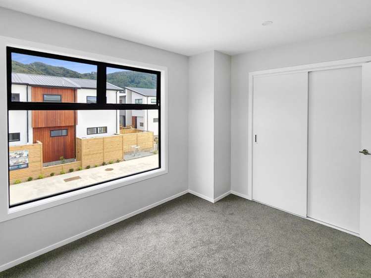 6 Reading Street Wainuiomata_7