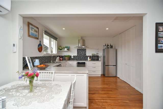 27 Kings Avenue Waikuku Beach_4