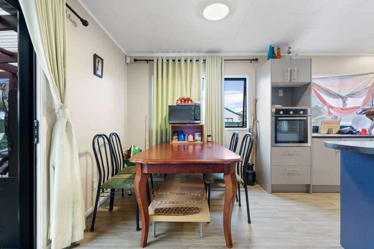 85 Redcrest Avenue Red Hill_7
