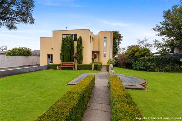 Art Deco Delight in Allenton!