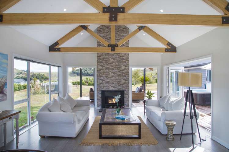 15 Niccone Place Bombay_5