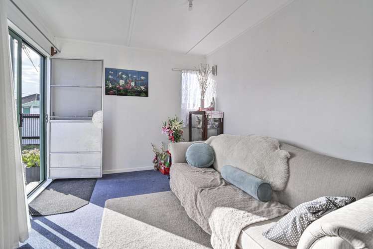 407 Montgomery Street Raureka_14