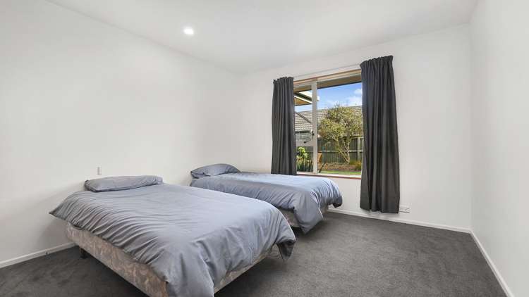 6 Van Dieman Close Templeton_11