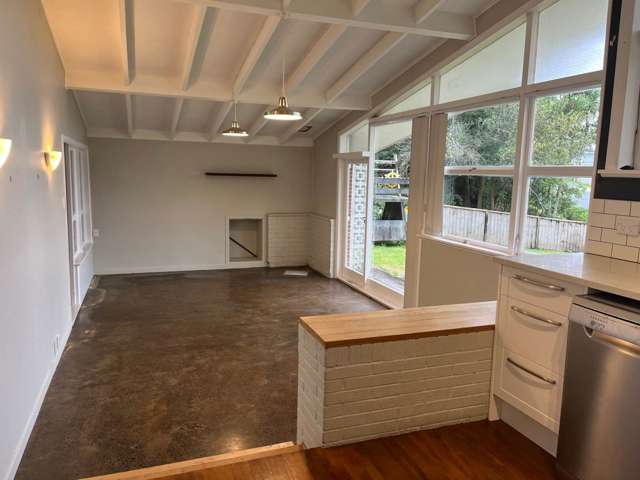 246 Glengarry Road Glen Eden_3