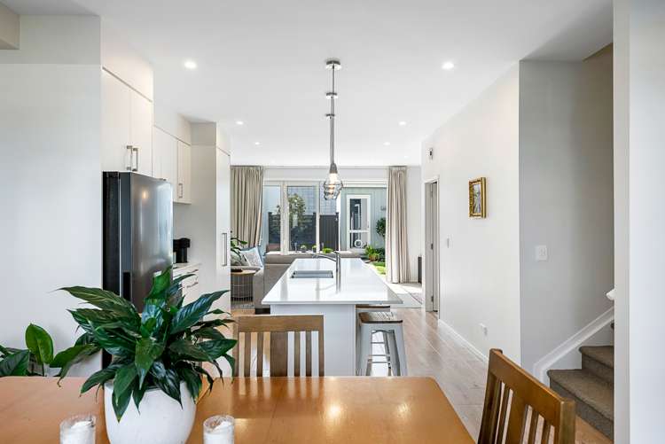 142 Seventh View Avenue Beachlands_7