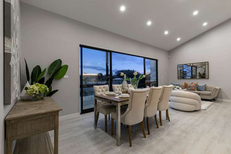 88 Waiwai Drive Wainui_11