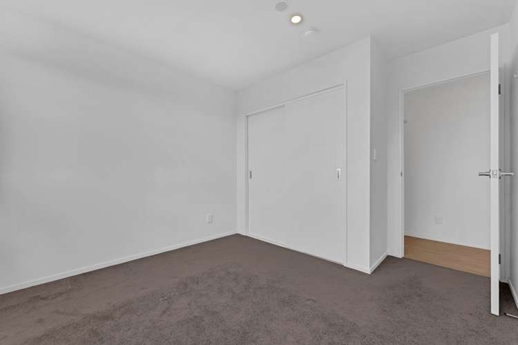 201/318 Wairau Road Glenfield_10