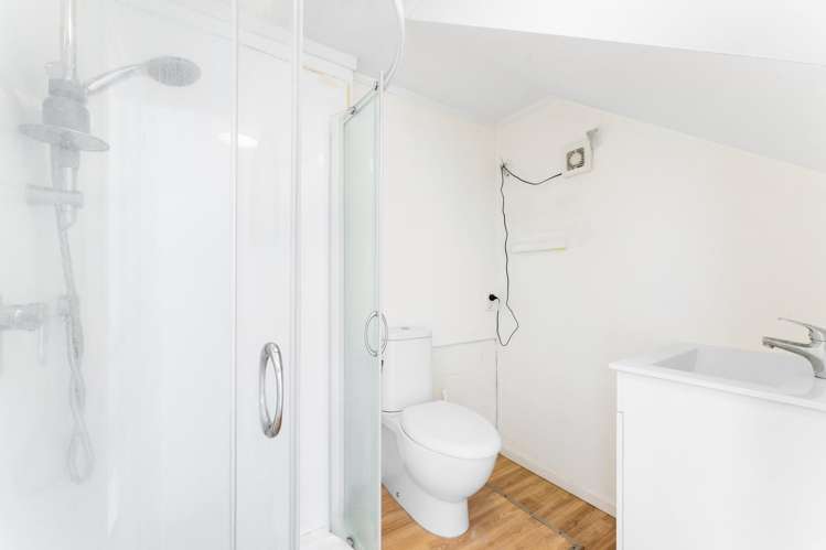 210 Albany Highway Schnapper Rock_29