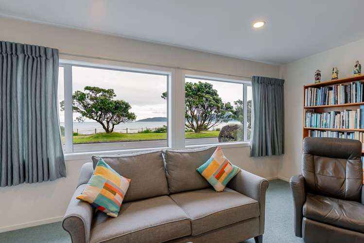 100 Marine Parade Paraparaumu Beach_8