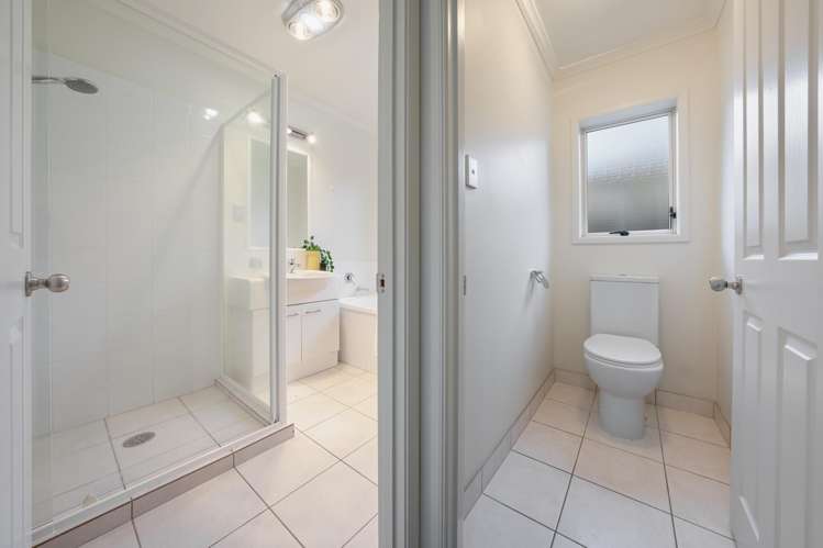 95 Kyle Road Greenhithe_13