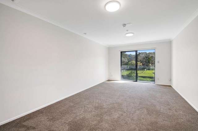 2B/25 Weranui Road Waiwera_4