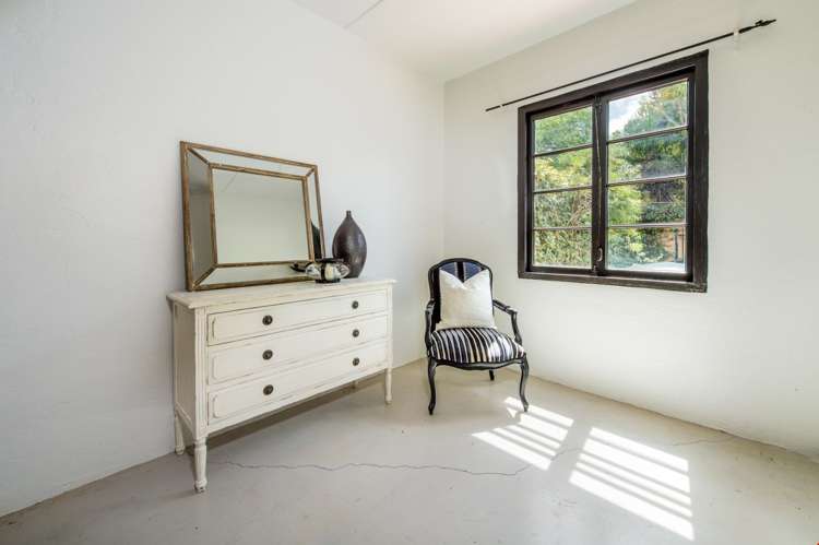 1/25a Lake Road Devonport_17