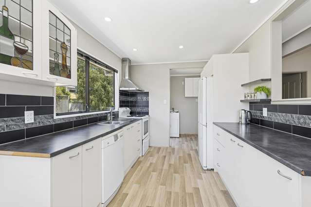 45 Albatross Close Whitby_1