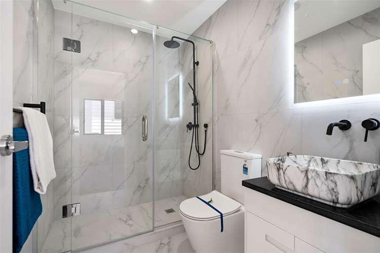 2164a Great North Road Avondale_11