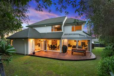 22 Reflection Drive_4