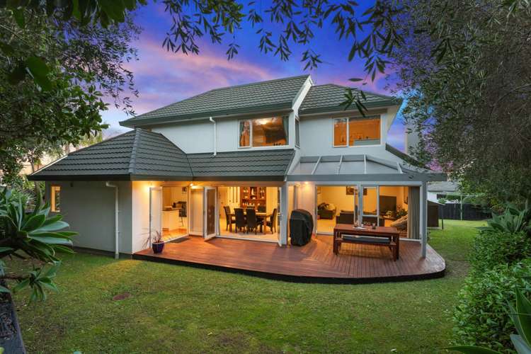 22 Reflection Drive_4