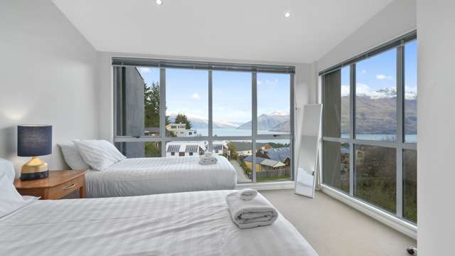 2a Vancouver Drive Queenstown_3