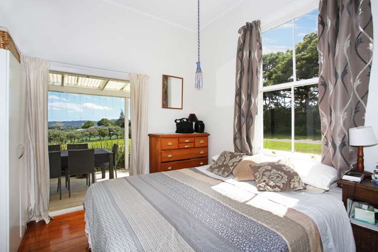 87 Creightons Road Clevedon_7