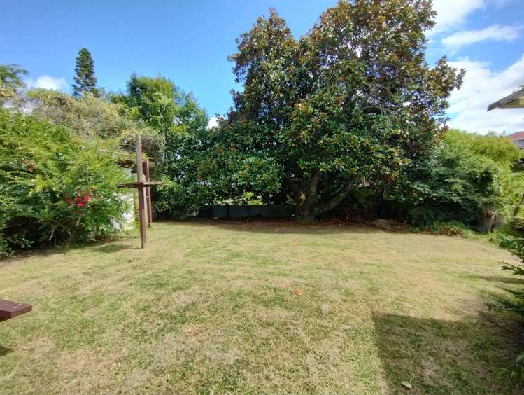 6 Kuaka Place New Lynn_11