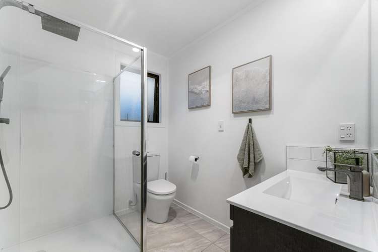 42 Harwood Crescent Otara_15