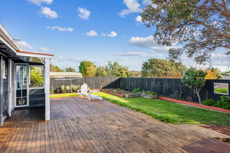 12 Hicks Crescent Waikanae Beach_21