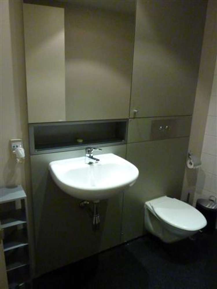 Address withheld 1372_5