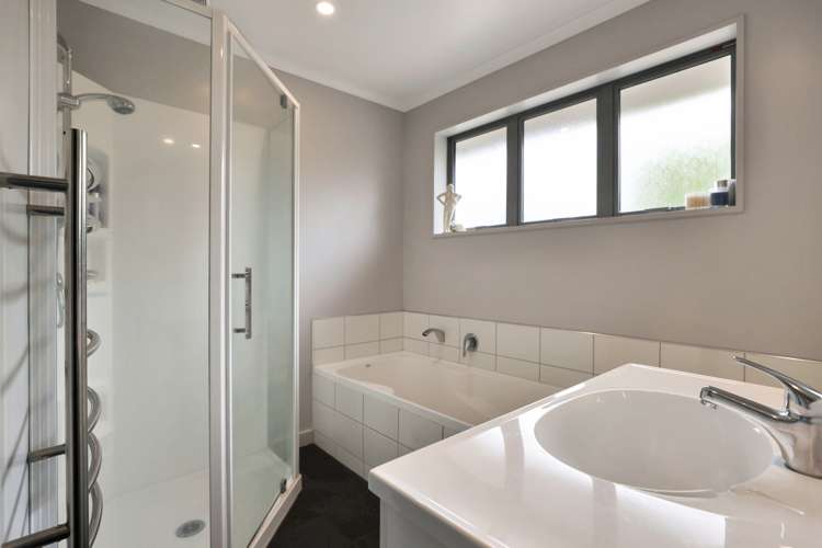 13 Gray Street Hinds_15