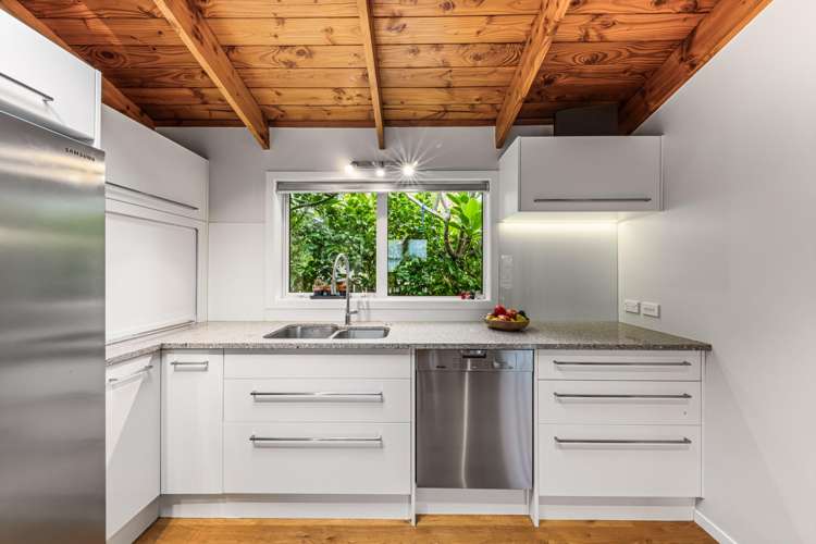 73B Woodward Road Mt Albert_8