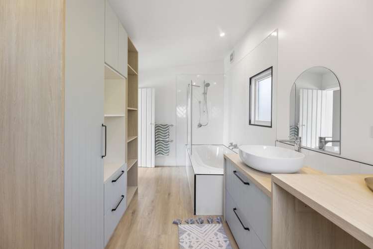 10 Pretoria Avenue Saint Clair_18