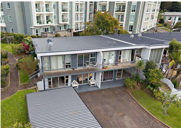 1/23B Hillsborough Road Hillsborough_14