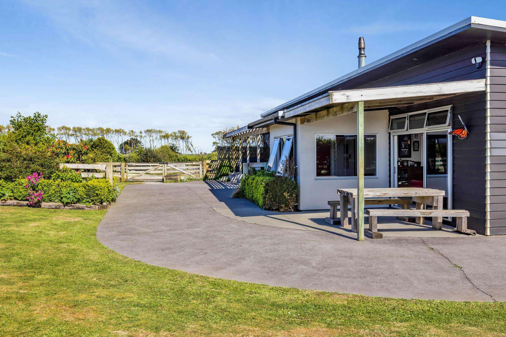 5674 Mountain Road Hawera_0