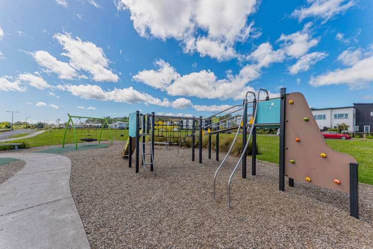 4 Lumbarda Drive Kumeu_20