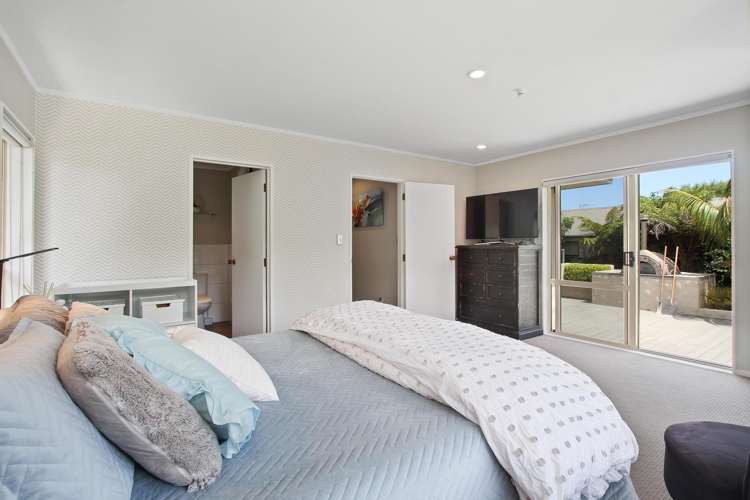 27 Stella Drive Clarks Beach_26