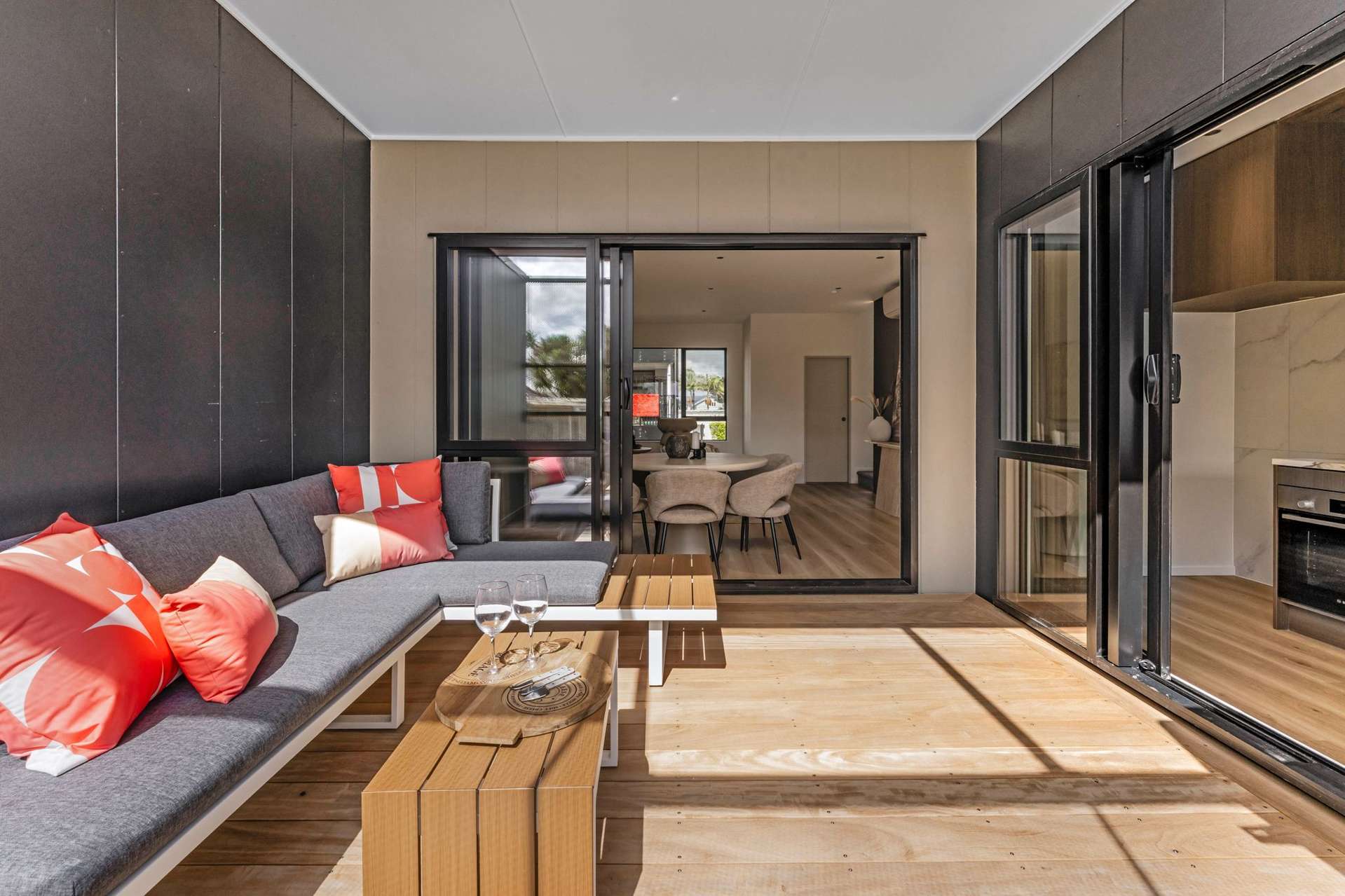 4/65 Smale Street Point Chevalier_0