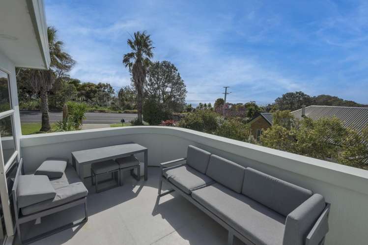 1159 Whangaparaoa Road Gulf Harbour_10