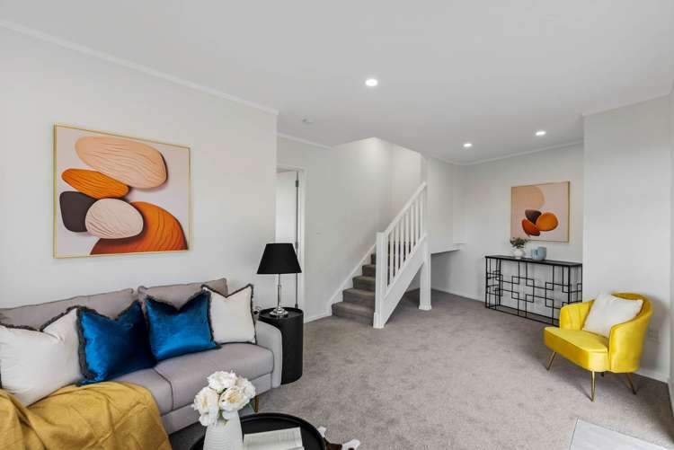 549 East Coast Road Browns Bay_14