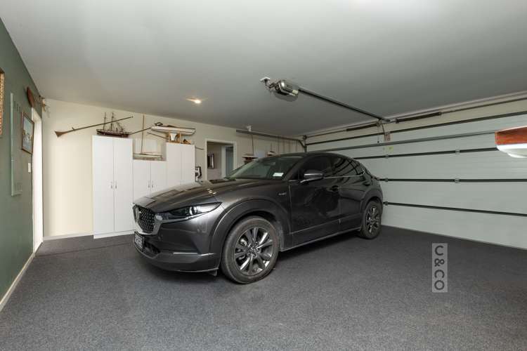 64 Pohutukawa Parade Riverhead_25