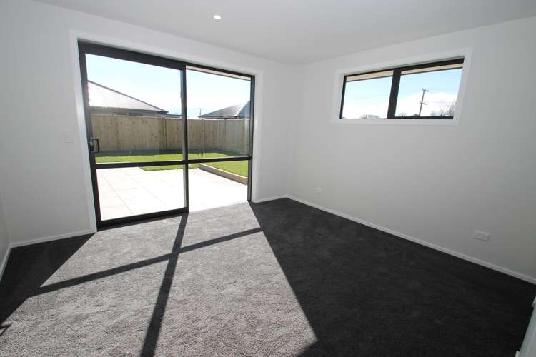 10 Dundee Road Mosgiel_9