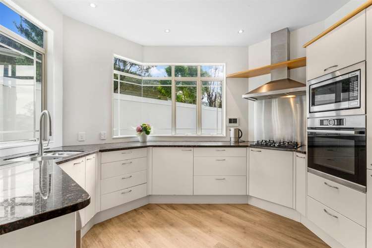 1/6 Campbell Road Takapuna_7