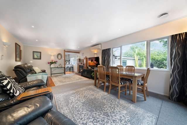 2 Riserra Drive Ranui_2