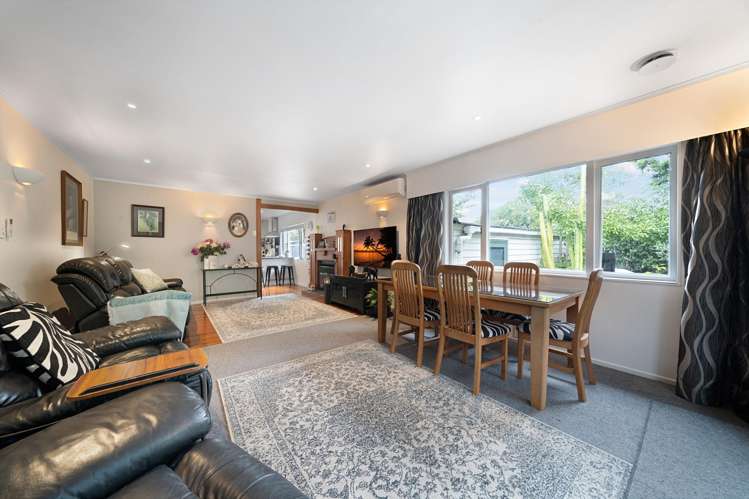 2 Riserra Drive Ranui_2