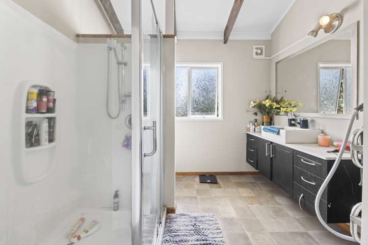 8 Widmore Drive Massey_12