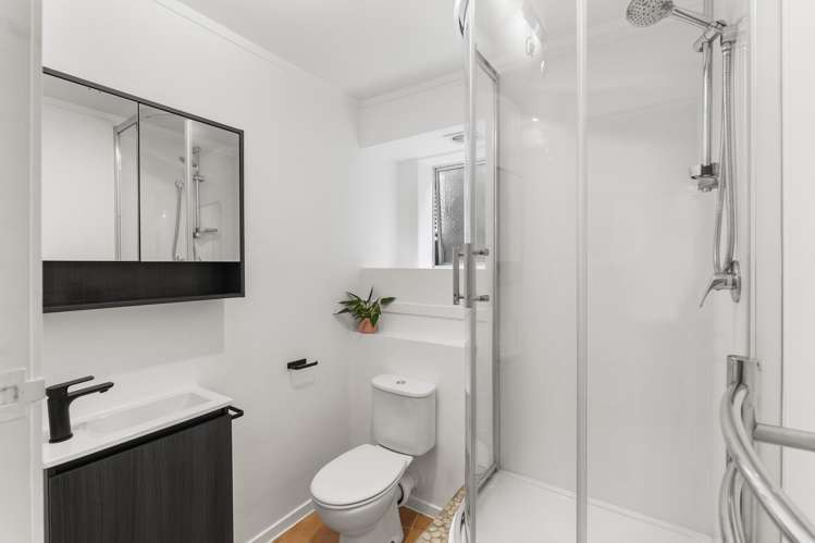 2 Stredwick Drive Torbay_26